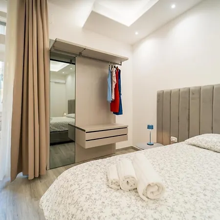 Apartamento Guesthost - Elegant & Ortigia